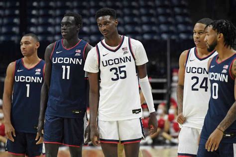 uconn roster|uconn bball team roster.